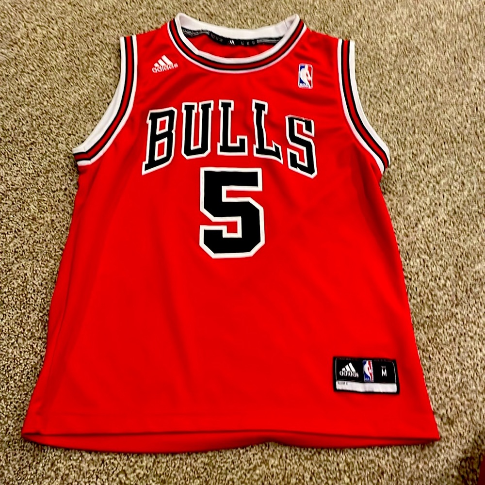 ADIDAS CARLOS BOOZER BULLS JERSEY🐂
